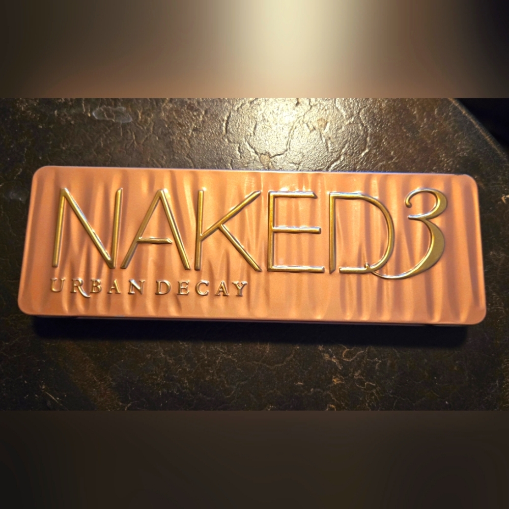 Urban Decay Naked3 Eyeshadow Palette